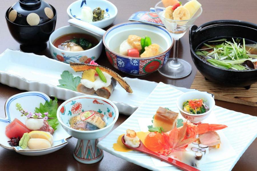 Kkr Hakone Miyanoshita Hotel Kültér fotó